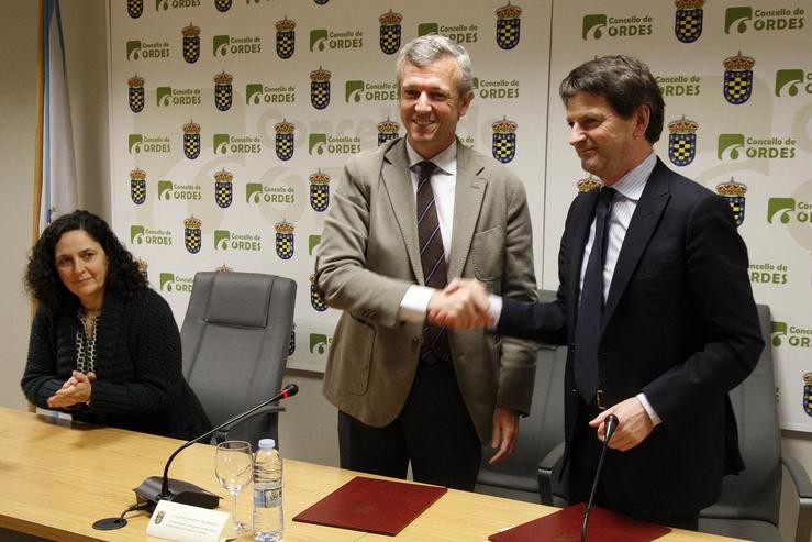 Manuel Regos (dereita), co vicepresidente da Xunta, Alfonso Rueda 