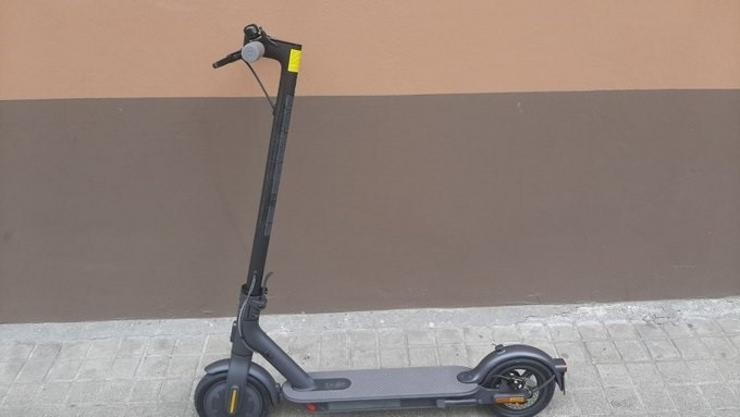 Patinete interceptado en Ferrol. POLICÍA LOCAL DE FERROL 
