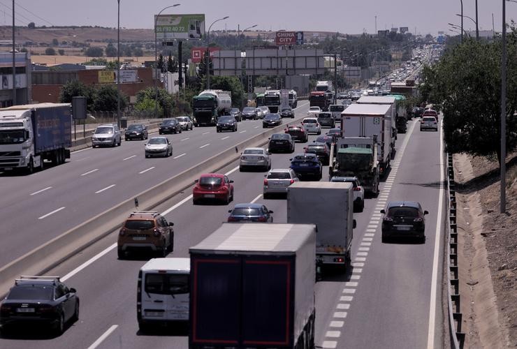 Arquivo - Tráfico de coches na A-4 á altura do municipio madrileño de Xetafe o pasado 11 de xuño de 2021. Eduardo Parra - Europa Press - Arquivo 