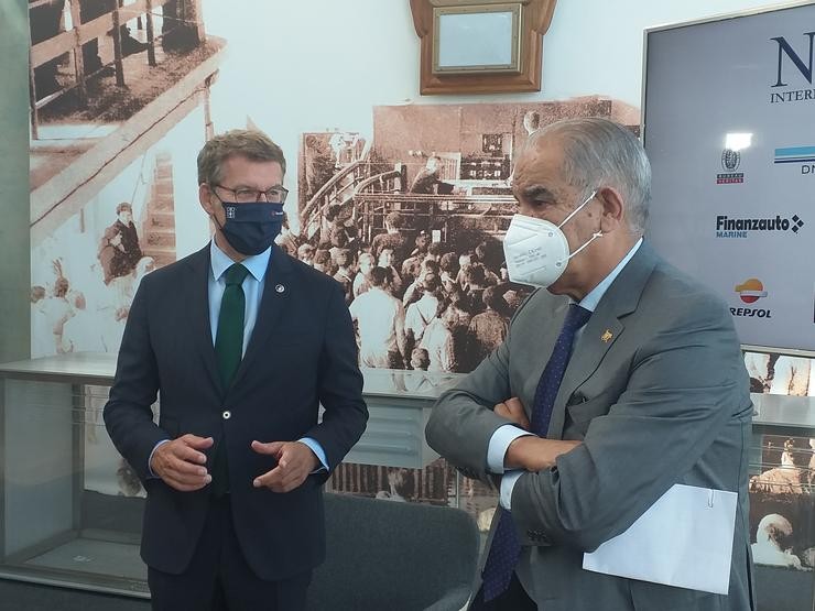 O presidente da Xunta, Alberto Núñez Feijóo, e o presidente de Navalia, José García Costas. / Europa Press