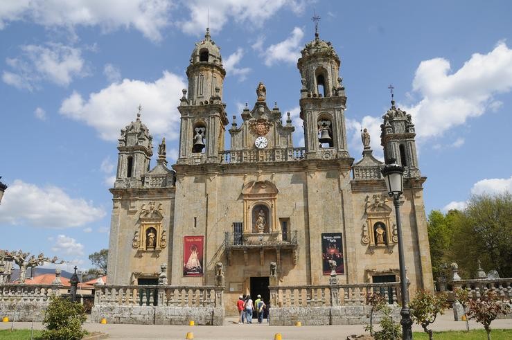 Santuario de Nosa Señora dos Milagros, en Baños de Molgas / Wikipedia