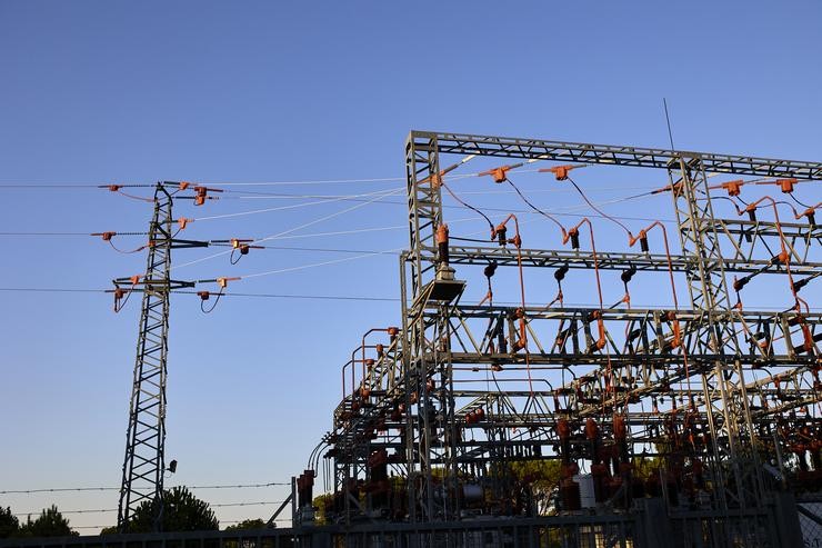 Unha central eléctrica, a 21 de agosto de 2021, en Madrid (España). Jesús Hellín - Europa Press