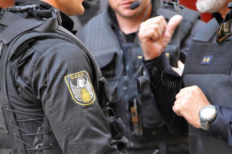 Axentes do GOES da Policía Nacional española / EFE-