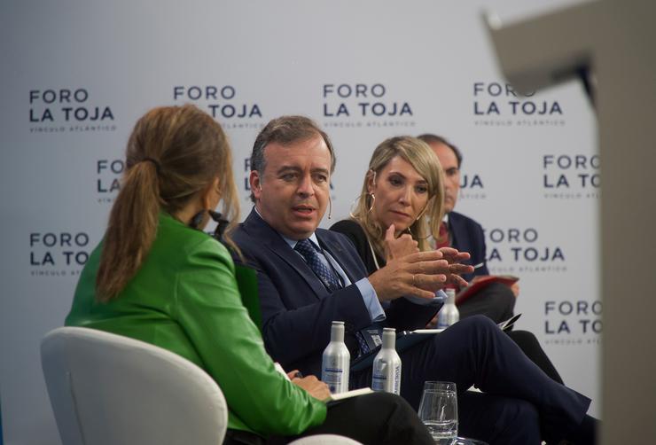 O conselleiro delegado de Abanca, Francisco Botas, durante a súa intervención no Foro A Toja.. Gustavo da Paz - Europa Press 