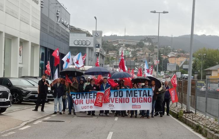 Protesta de traballadores do sector do comercio do metal.. CIG 