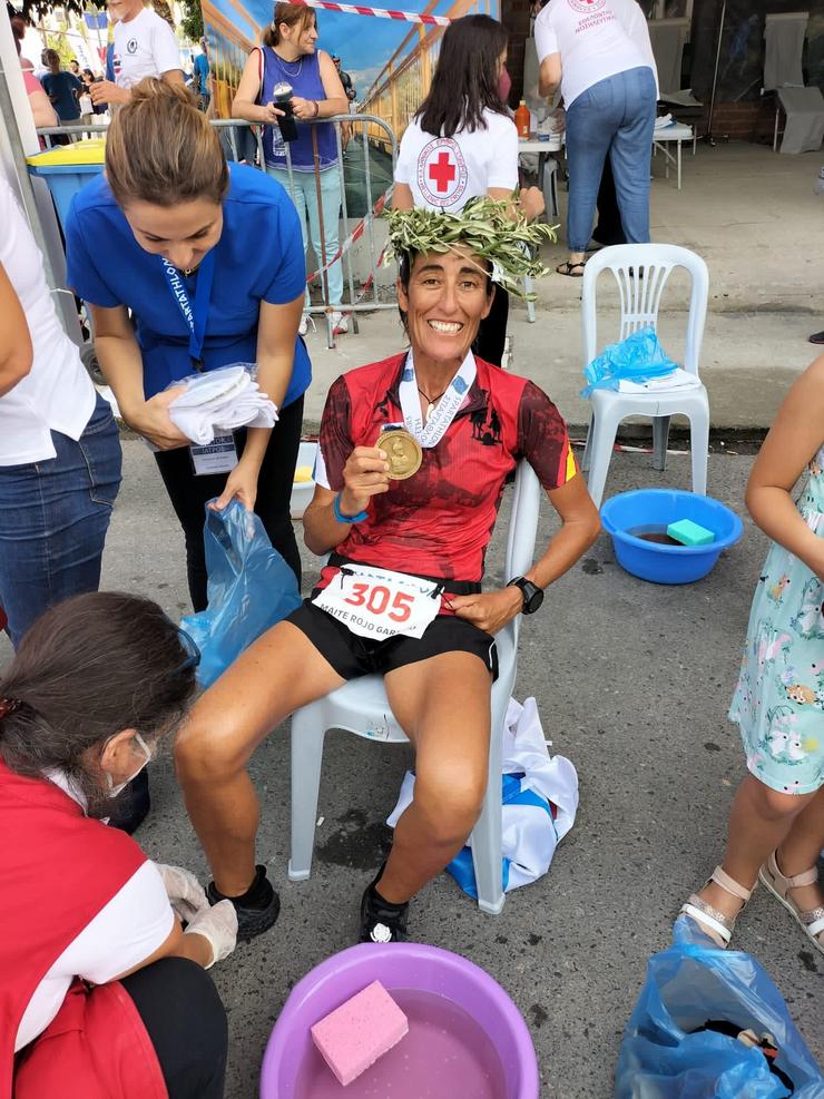 Maite rojo coa medalla de finalista da Spartatlon 