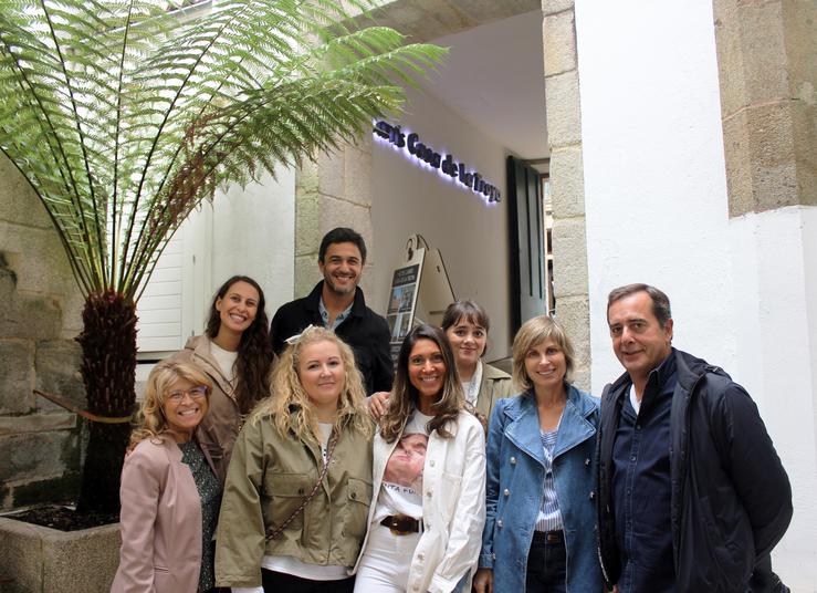 Unha delegación de turoperadores portugueses coa directora de Turismo de Galicia, Nava Castro, no hotel Casa da Troia, en Santiago. CARRÍS HOTEIS 