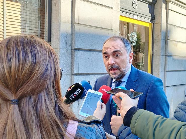 O conselleiro de Sanidade da Xunta de Galicia, Julio García Comesaña,  nega situación de "colapso" no servizo de urxencias  pediátricas do Hospital Álvaro Cunqueiro de Vigo / Europa Press