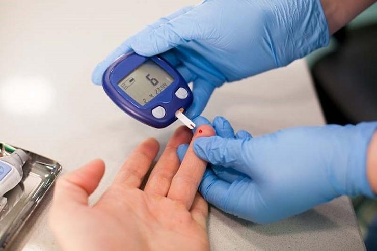 Proba da glicosa, diabetes e glucómetro / OMS 