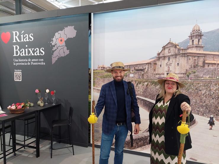 A concelleira de Promoción Económica e Turismo, Yoya Blanco, e o concelleiro de Desenvolvemento Sostible e Medio Natural, Iván Puentes, na Feira de Intur en Valladolid / remitida