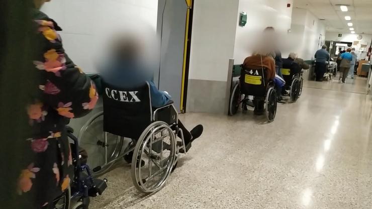 Pacientes acumulados nos corredores de urxencias do CHUS 