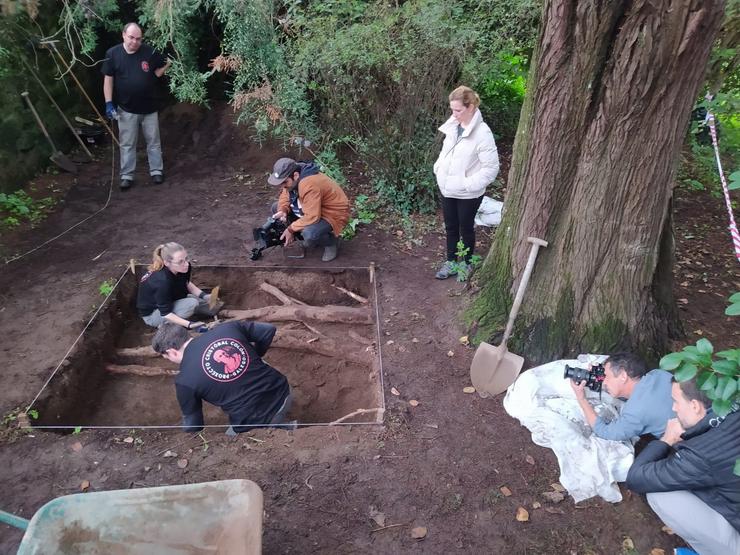 Traballos de exhumación do proxecto sobre a orixe galega de Colón 