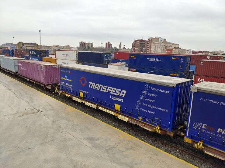 Tren de mercadorías / TRANSFESA - Arquivo