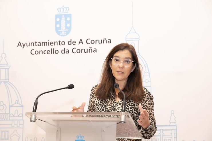 A alcaldesa da Coruña, Inés Rey, en rolda de prensa / Andy Pérez