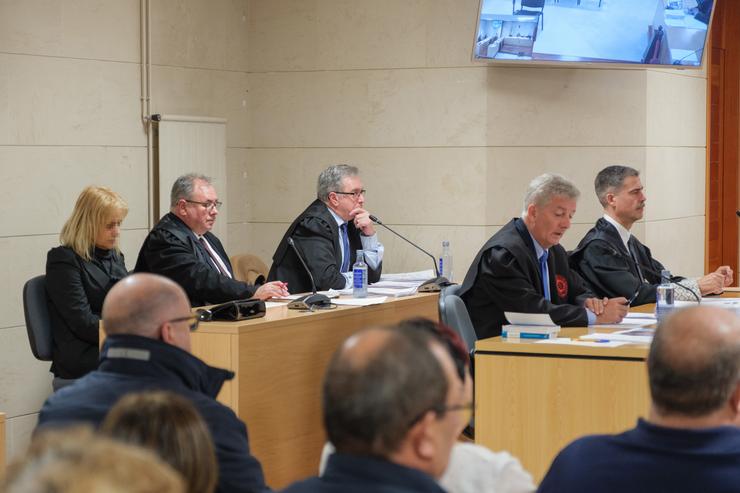 A acusada polo dobre accidente mortal de Palmeira (1i) na Audiencia Provincial / César Arxina / Europa Press