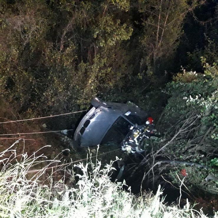 Coche nun barranco 