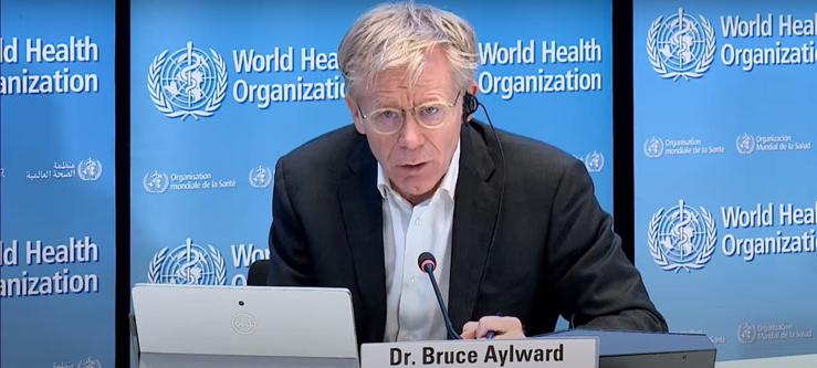 O doutor Bruce Aylward, asesor senior da Organización Mundial da Saúde (OMS), en rolda de prensa desde Xenebra (Suíza), a 12 de xaneiro de 2022.. OMS 
