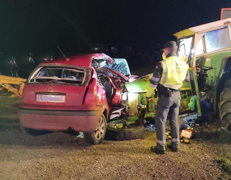 Un home de 63 anos falece en Pastoriza (Galicia) nun accidente de tráfico.. GARDA CIVIL DE LUGO / Europa Press