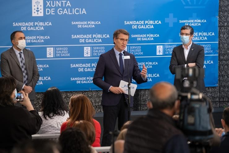 O presidente da Xunta, Alberto Núñez Feijóo, nunha visita ao CHUO / David Cabezón - Xunta de Galicia.