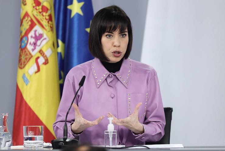 A ministra de Ciencia e Innovación, Diana Morant, comparece tras a reunión do Consello de Ministros extraordinario en Moncloa, a 18 de febreiro de 2022, en Madrid (España). O Consello de Ministros extraordinario aprobou hoxe a nova Lei da Ciencia. EUROPA PRESS/E. Parra. POOL - Europa Press / Europa Press