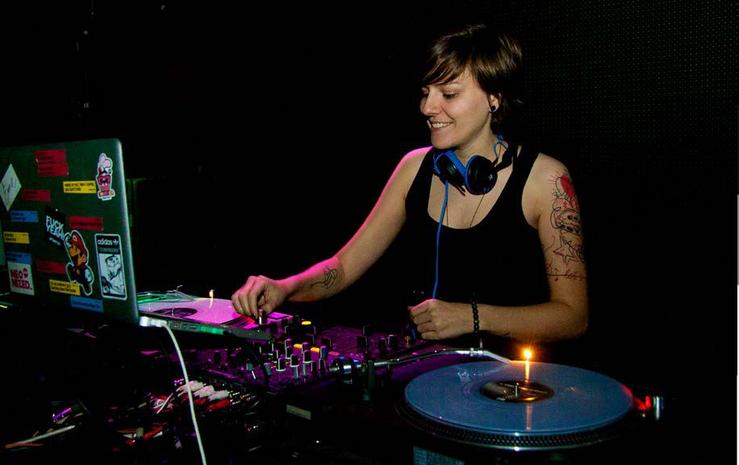 Marta Fierro, DJ / XdL