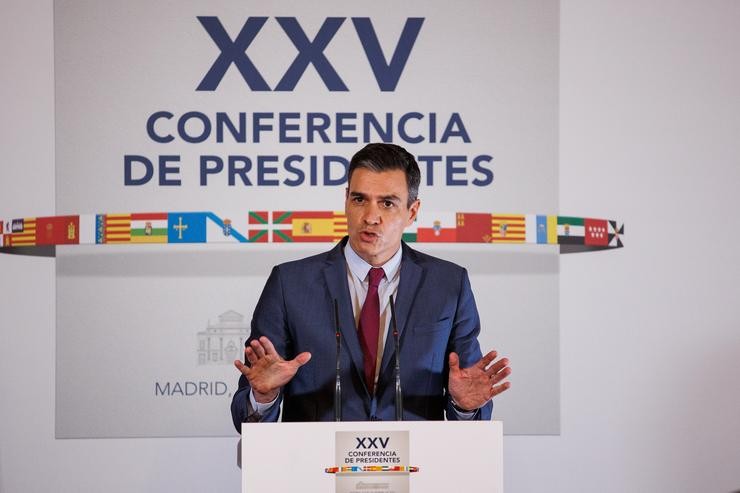 O presidente do Goberno, Pedro Sánchez, durante a Conferencia de Presidentes extraordinaria celebrada no  Senado, a 22 de decembro de 2021, en Madrid 