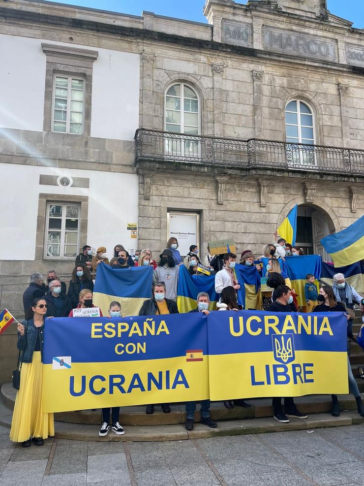 Concentración de ucraínos diante do MARCO  de Vigo. CEDIDA POR MARTA SKYGA / Europa Press