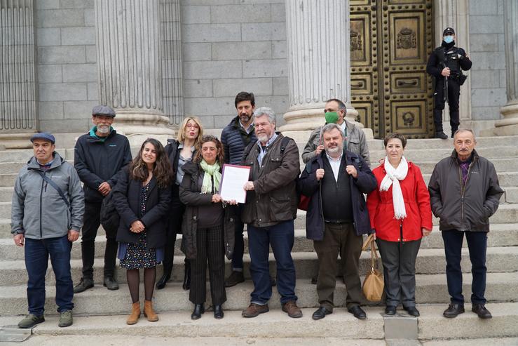 Unidas Podemos rexistra no Congreso unha iniciativa para reformar a actual Lei de Minas, de 1973.. UNIDAS PODEMOS 