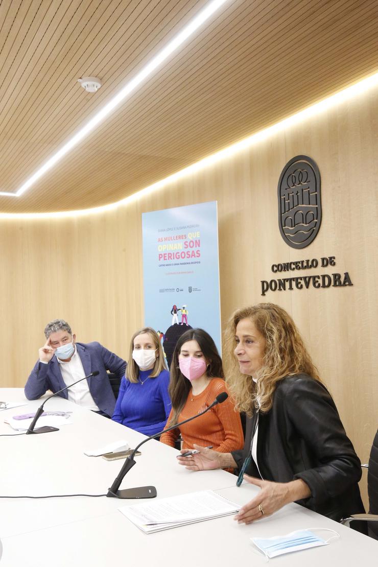 Presentación en Pontevedra do libro 'As mulleres que opinan son perigosas. Catro anos e unha pandemia'.. DEPUTACIÓN DE PONTEVEDRA 