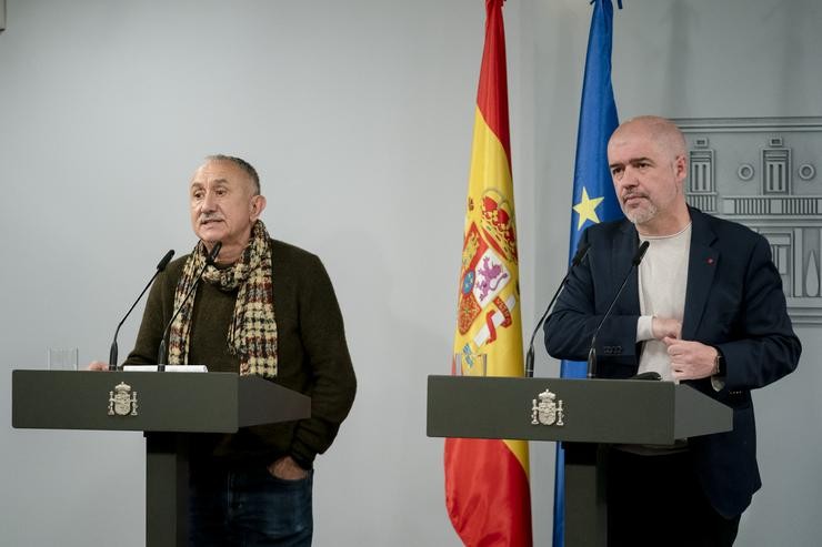 Os secretarios xerais de UXT e de CCOO, Pepe Álvarez (izda) e Unai Xordo (dcha). A. Pérez Meca. POOL/Europa Press - Europa Press / Europa Press
