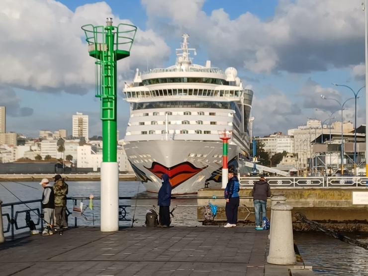 Cruceiro 'Aida Diva'. AUTORIDADE PORTUARIA DA CORUÑA.   