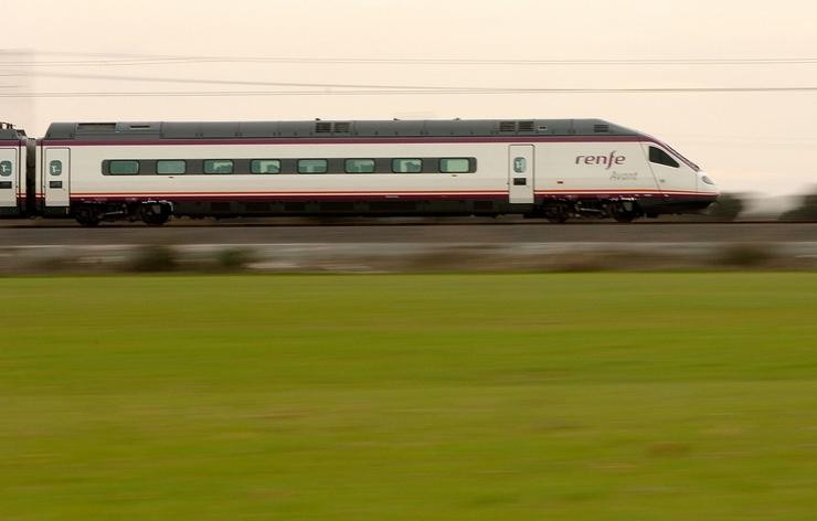 Tren Avant / Renfe. 
