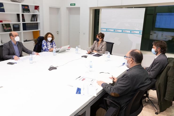 A directora dá Axencia para a Modernización Tecnolóxica de Galicia, Mar Pereira, participa nunha xuntanza de traballo coa Fegamp na que se abordará a concreción do programa de mellora de cobertura móbil.    foto xoán crespo. XOÁN CRESPO / Europa Press