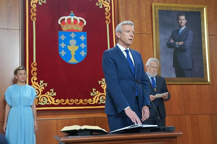 Rueda xura o seu cargo como presidente de Galicia 