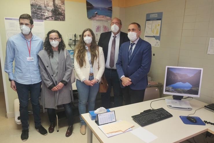 O conselleiro de Sanidade, Xullo García Comesaña, na súa visita a Ponteareas (Pontevedra).. XUNTA / Europa Press