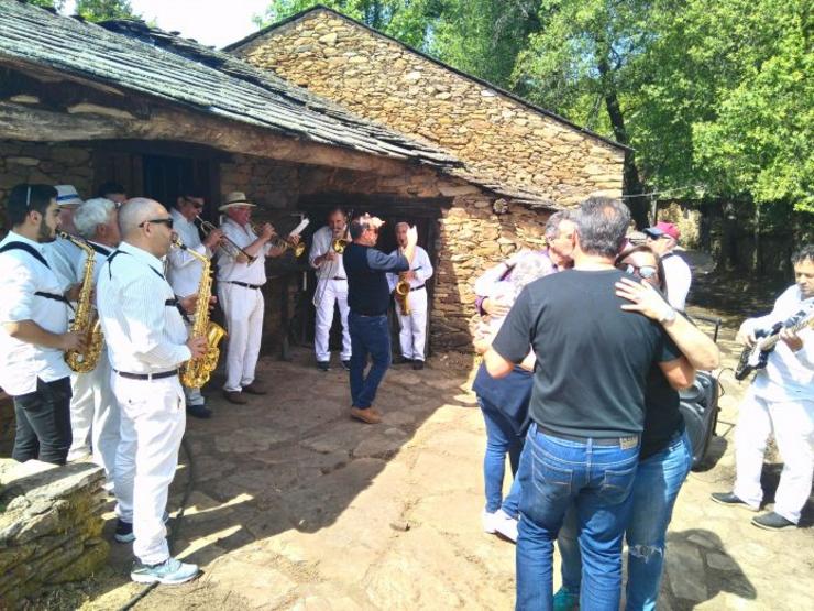 Festa rachada en Vilachá (arquivo). Foto: XMF