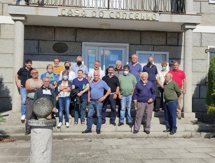 Veciñanza de Padrenda e Pontedeva, en Ourense, protesta contra unha LAT proxectada por Greenalia 
