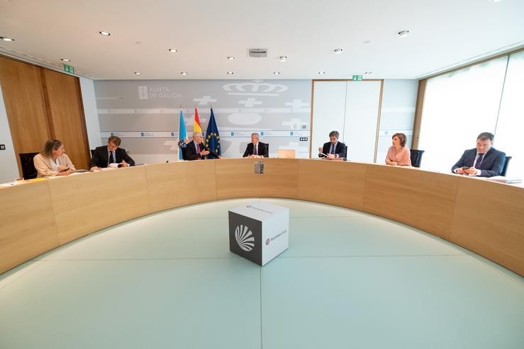 O titular do  Goberno galego, Alfonso Rueda Valenzuela, preside a reunión do  Consello da Xunta..  DAVID CABEZÓN @ XUNTA DE GALICIA / Europa Press