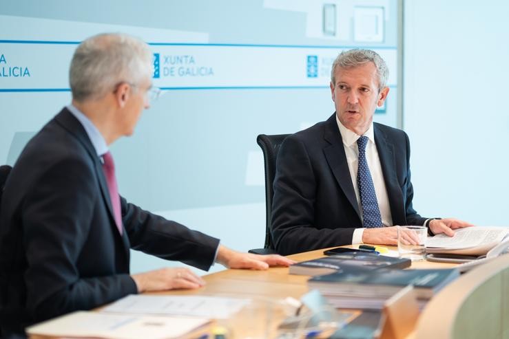 O titular do Goberno galego, Alfonso Rueda Valenzuela, preside a reunión do Consello da Xunta.. DAVID CABEZÓN @ XUNTA DE GALICIA 