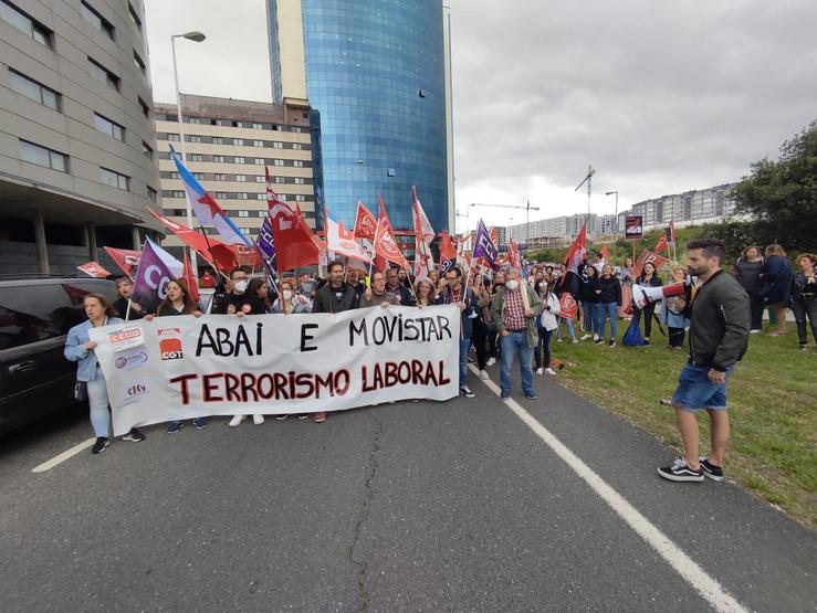 Protesta de traballadoras e traballadores de Abai. COMITÉ DE EMPRESA DE ABAI 