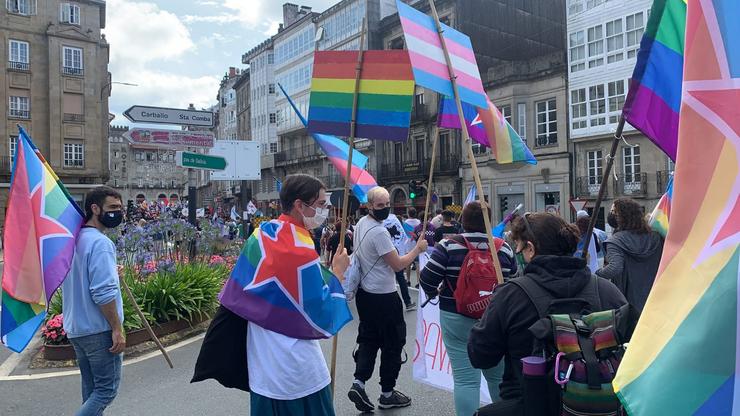 Unha manifestación polos dereitos LGBT+ en Santiago de Compostela / Avante LGBT