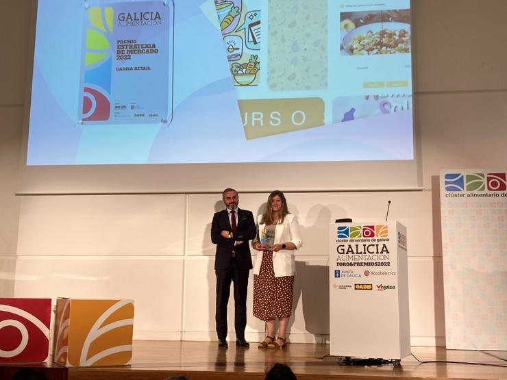 Gadis recibe un premio do Cúster de Alimentación de Galicia por promover un estilo de vida saudable / Gadis