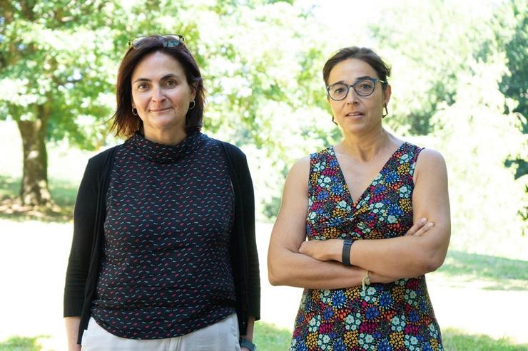 As investigadoras do Instituto Galego de Física de Altas Enerxías (IGFAE), Dores Cortina e Beatriz Fernández.. USC 