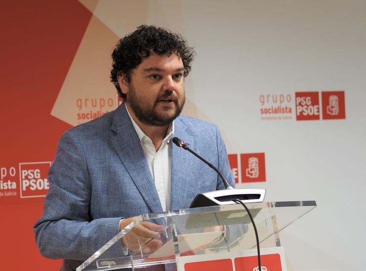O deputado socialista Xullo Torrado, en rolda de prensa.. PSDEG / Europa Press
