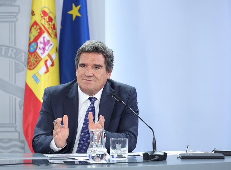 O ministro de Inclusión, Seguridade Social e Migracións, José Luís Escrivá, nunha rolda de prensa posterior ao Consello de Ministros, no Palacio da Moncloa, a 26 de xullo de 2022, en Madrid (España). O Consello de Ministros aprobou o novo sis. Eduardo Parra - Europa Press 