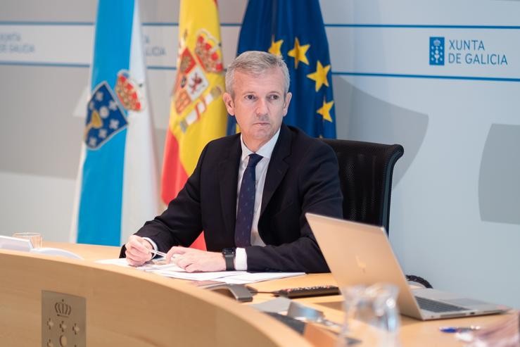 O presidente da Xunta, Alfonso Rueda, preside a reunión semanal do Executivo autonómico.. DAVID CABEZÓN @ XUNTA DE GALICIA / Europa Press