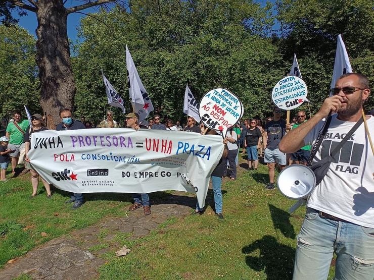 Manifestación contra os recortes en educación convocada pola CUT / CUT.