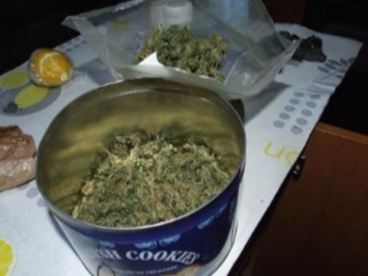 Marihuana aprehendida durante un rexistro en Laza, Ourense. GARDA CIVIL / Europa Press
