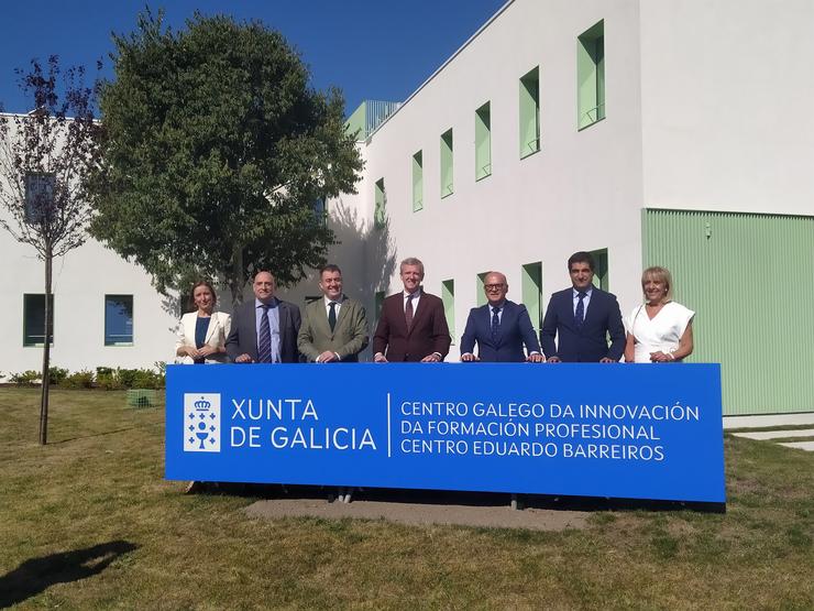  Alfonso Rueda, durante a súa visita ao Centro de Innovación de FP de Ourense/ XUNTA DE GALICIA