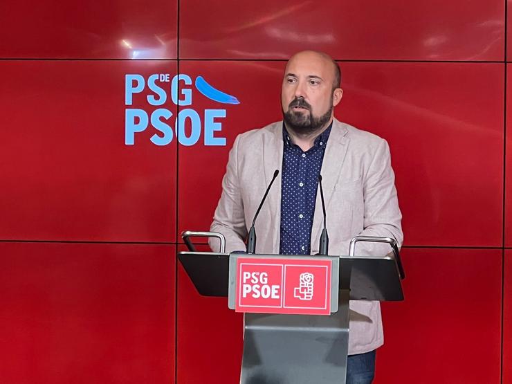 O secretario de organización, José Manuel Lage Tuñas, en rolda de prensa.. PSDEG 